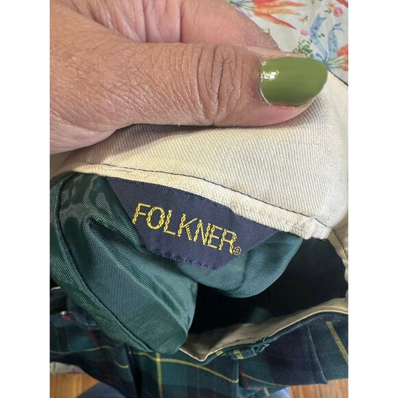 Folkner Green Plaid Pleated Cuffed Shorts – Classic Style - Picture 6 of 7